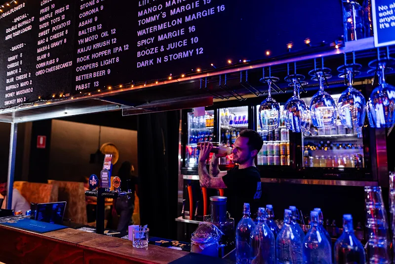 Wingboy Newtown