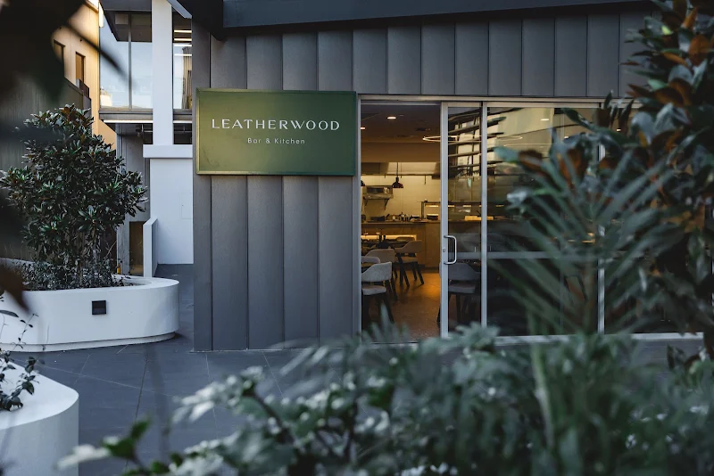Leatherwood Bar & Kitchen