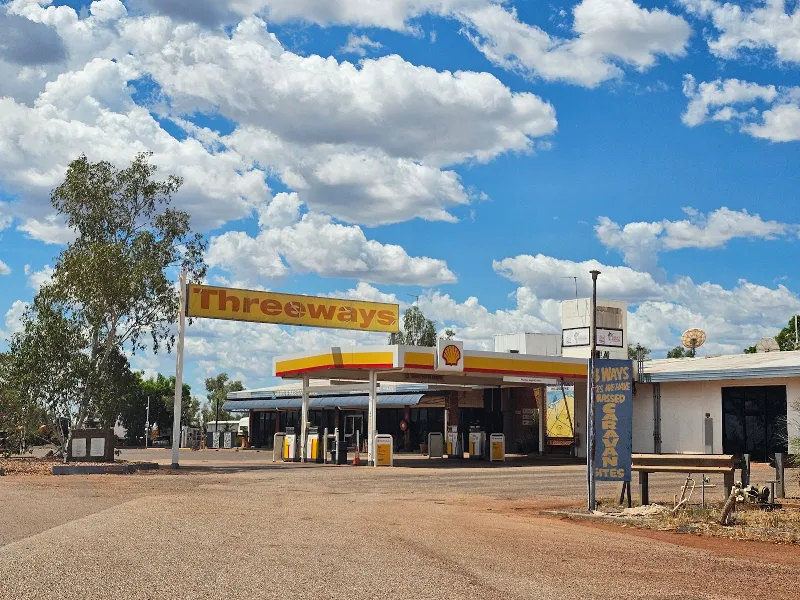 Threeways Roadhouse CARAVAN and CAMP GROUND