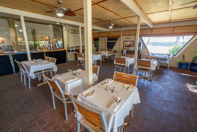 Sails Restaurant