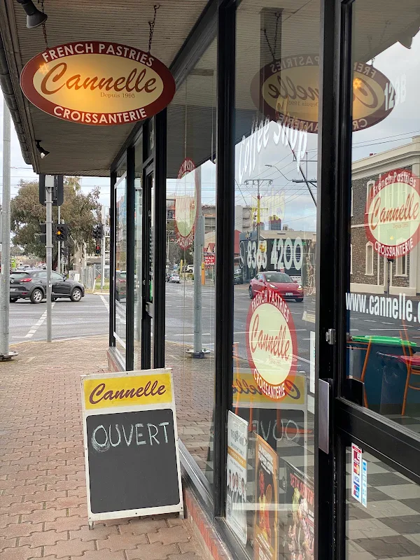Cannelle French Pastries