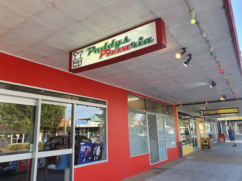 Paddy's Pizzaria