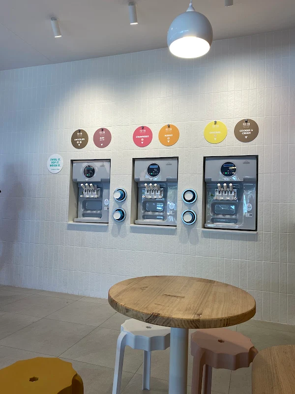 MY-YO Frozen Yoghurt