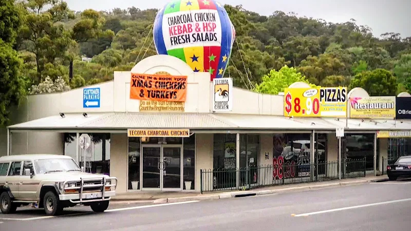 Tecoma Chicken & Kebab shop