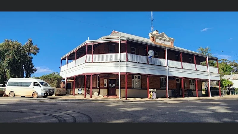 Yealering Hotel