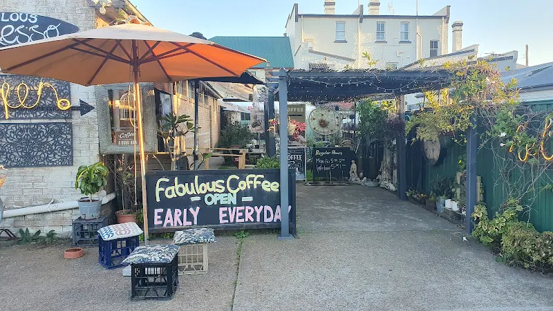 Time Traveller Coffee (formerly Bella & Co E/M)