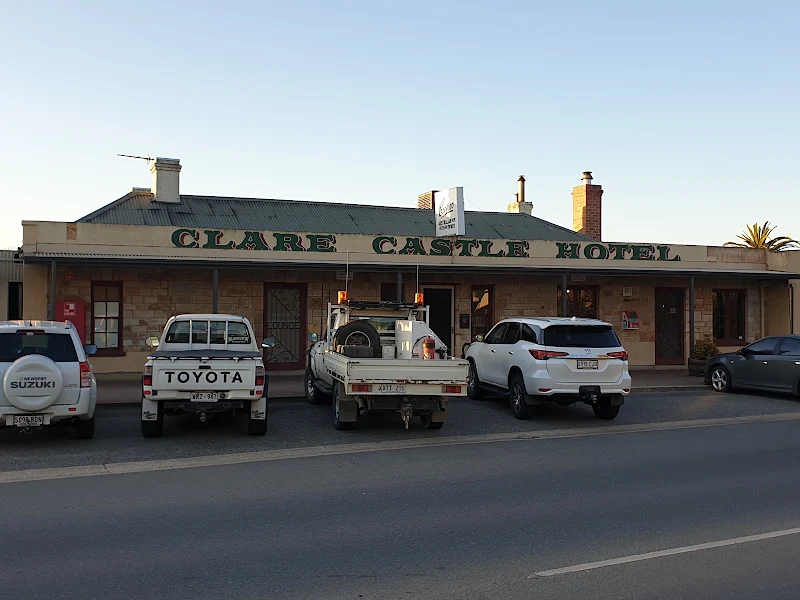 Clare Castle Hotel