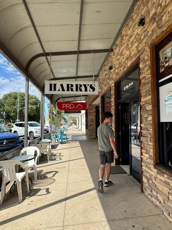 Harry's Cafe