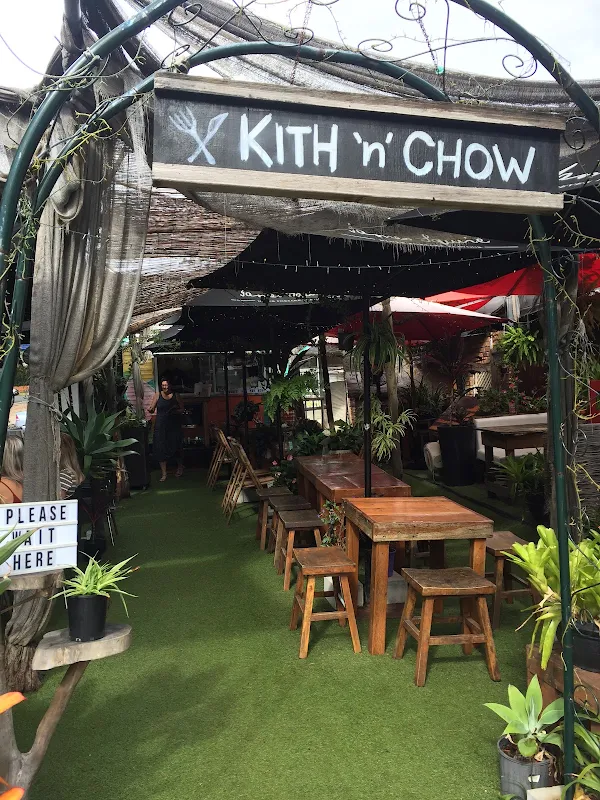 Kith 'n' Chow