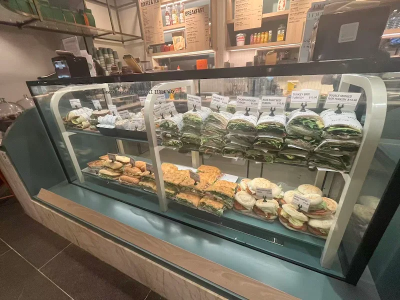 Deli Ziosa Quay Quarter - Sydney CBD Sandwich Shop & Breakfast