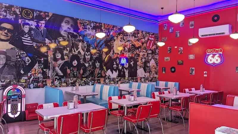 Groove 'n' Grill Diner