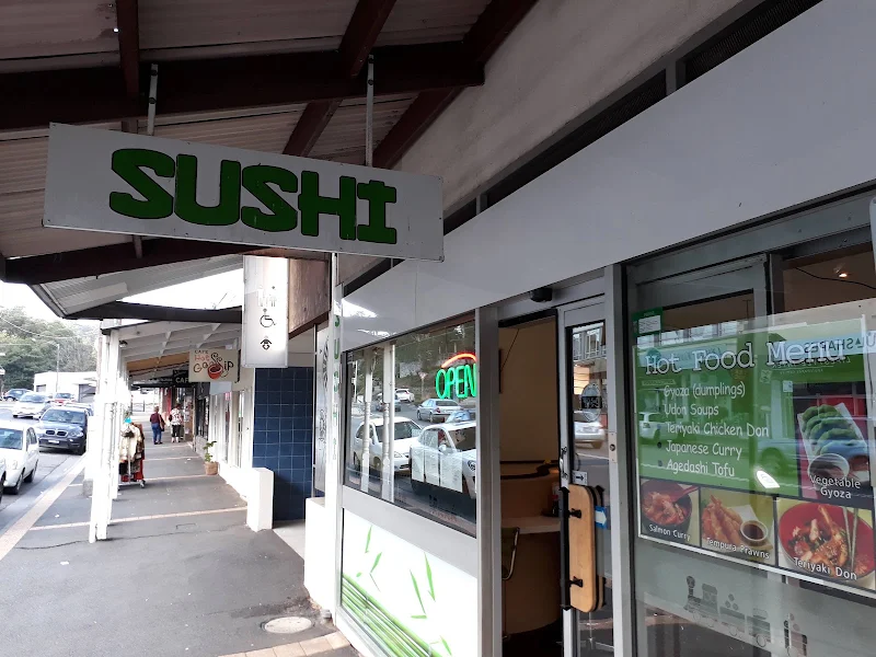 Mama Yama Sushi Express