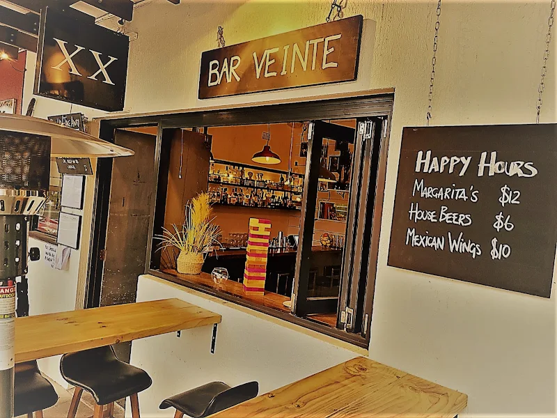 Bar Veinte