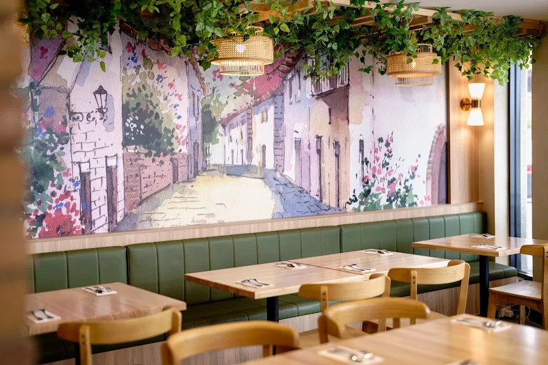 Anzzie Veggie Vegetarian Restaurant