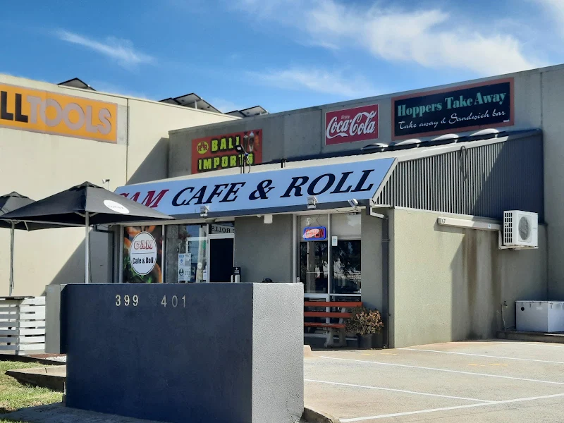 CAM CAFE & ROLL