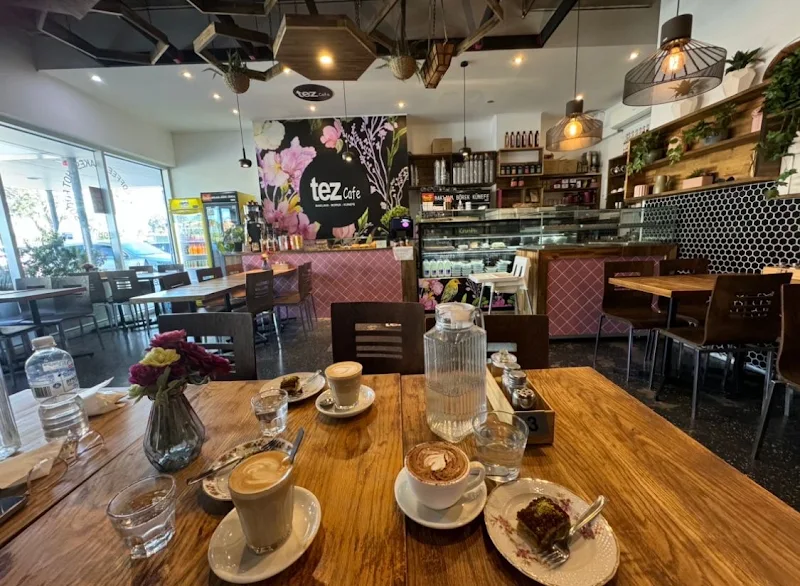Tez Cafe Baklava Borek Kunefe