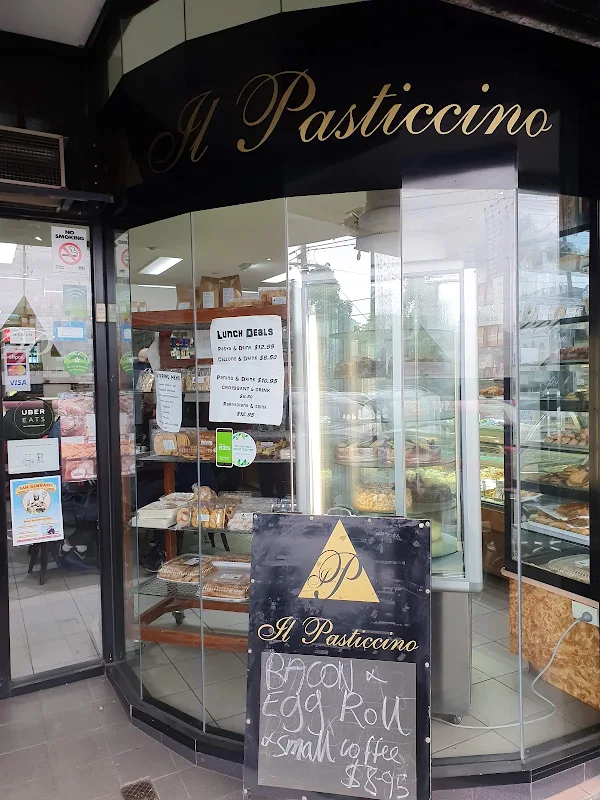 Lakeside Bakery