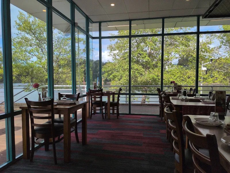 Lakeside Thai Cuisine