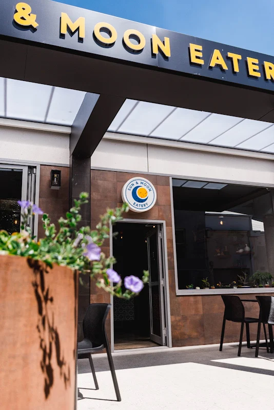 Sun and Moon Eatery