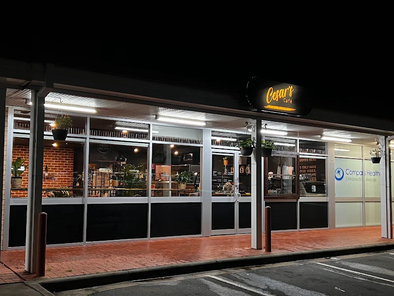 Cesar's Café