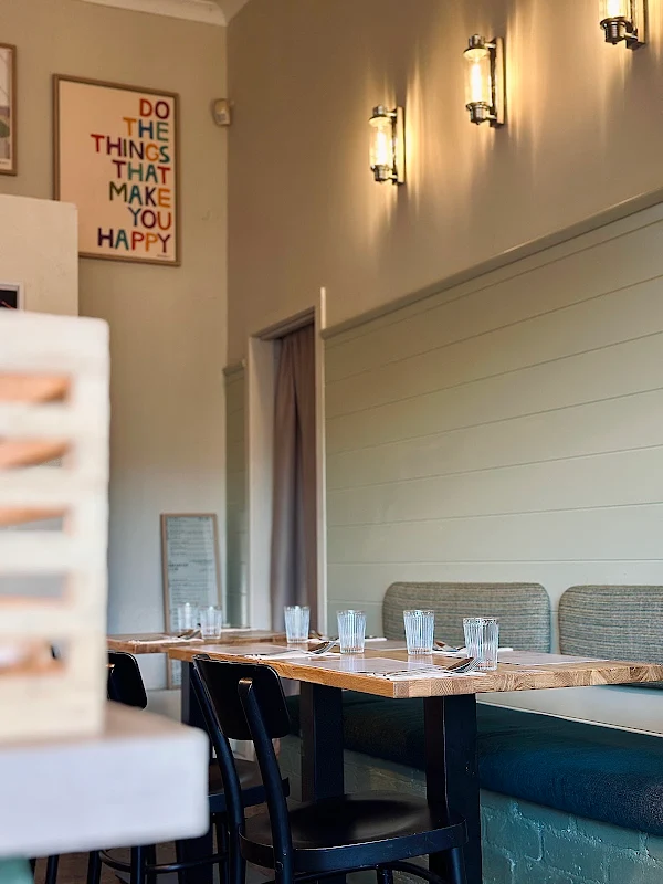 MCKINLY Eatery