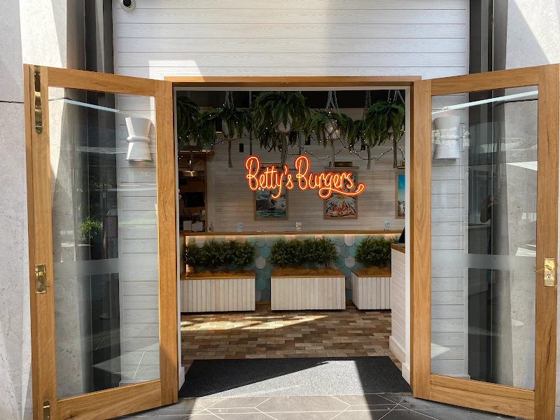 Betty's Burgers
