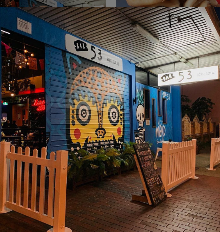 Bar 53