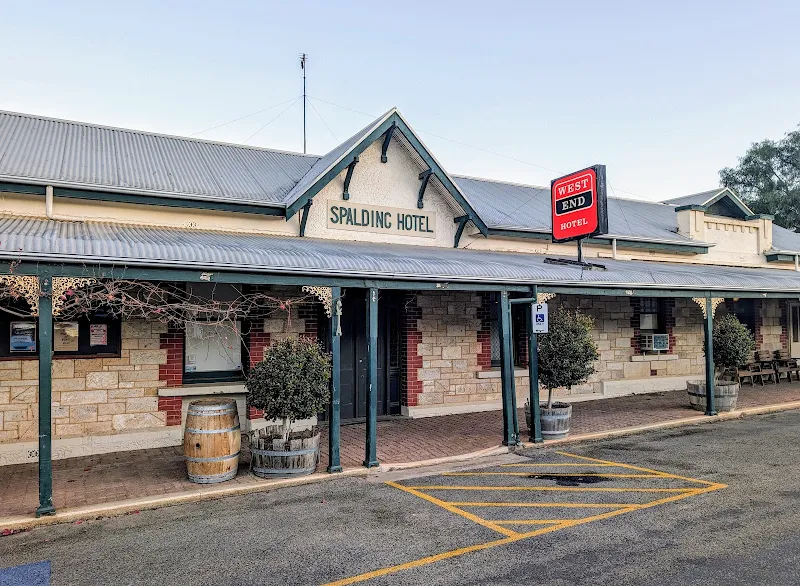 Spalding Hotel