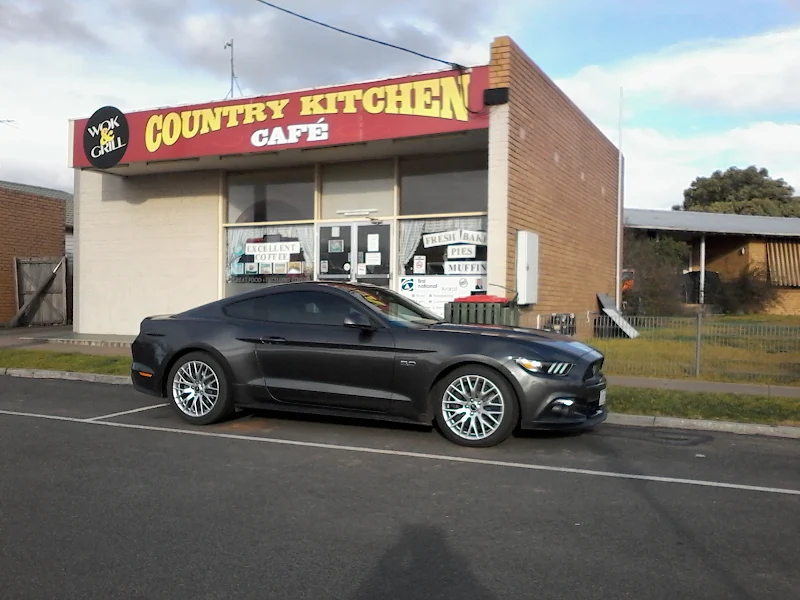 Country Kitchen Wok & Grill Cafe