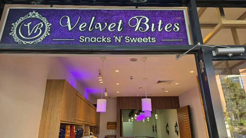 Velvet Bites (Cafe & Sweets)