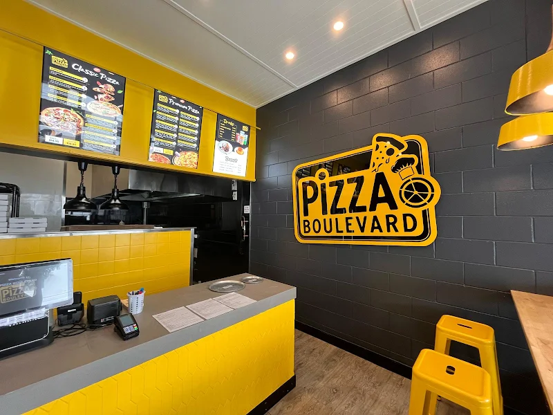 Pizza Boulevard