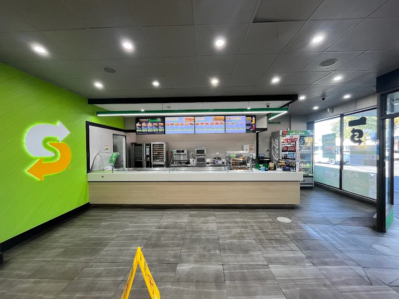 Subway Moe