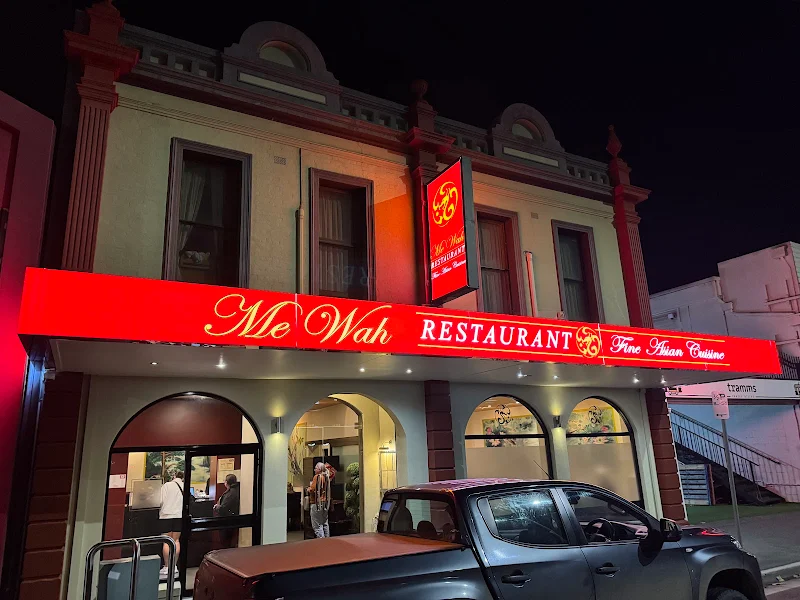 Me Wah Restaurant