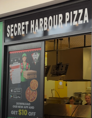 Secret Harbour Pizza
