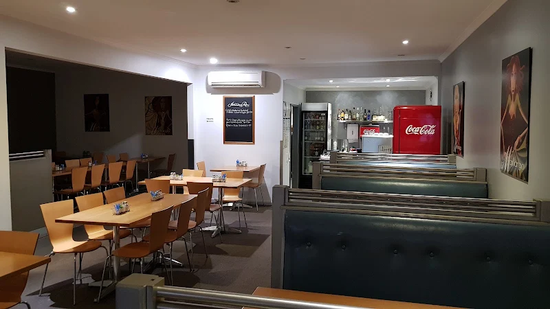 Rook's Pizza & Diner