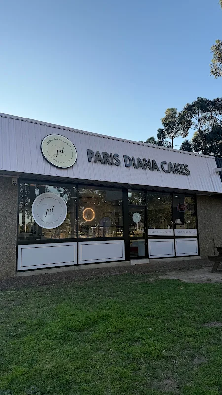 Paris Diana Cakes