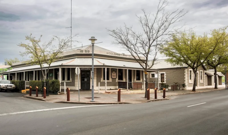 Woolshed Inn