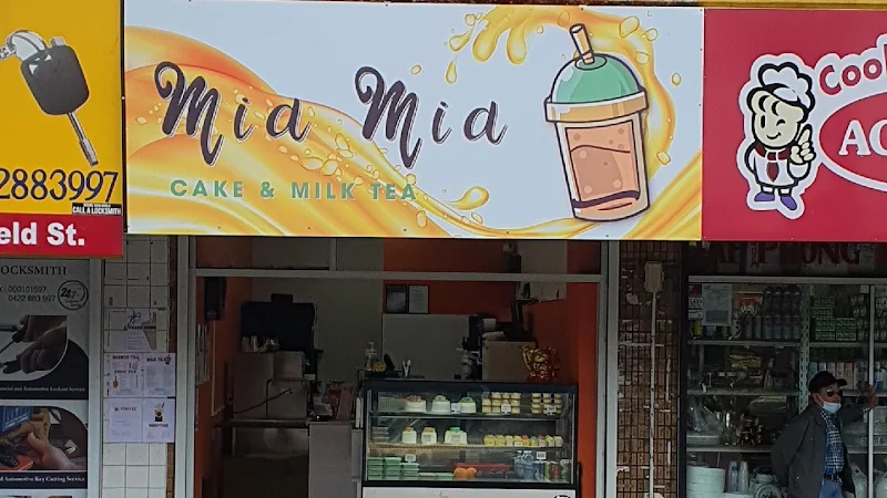Mia Mia Cake and Milktea