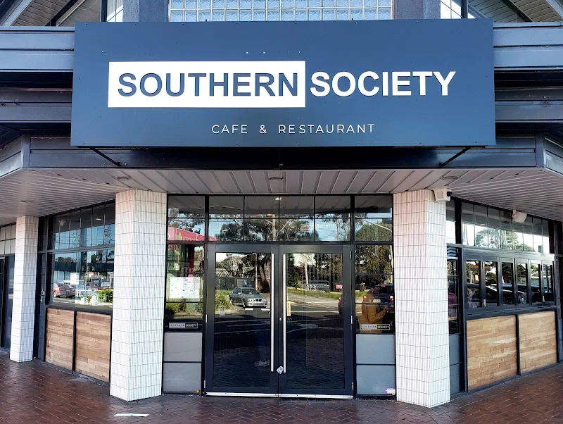 Southern Society Cafe & Restaurant