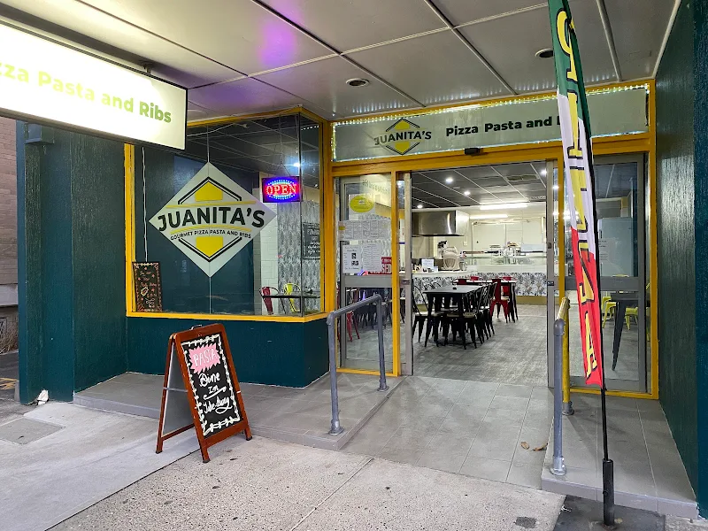 Juanita's Gourmet Pizza