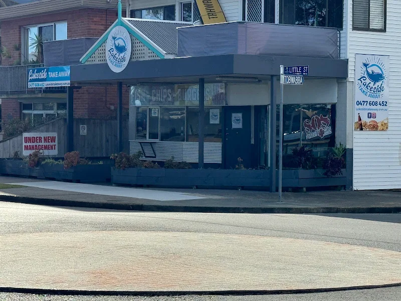 Lakeside takeaway