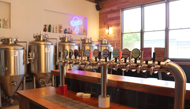 MOONBURN Brewing