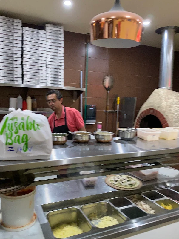 Da Bella Woodfired Pizza Oakleigh