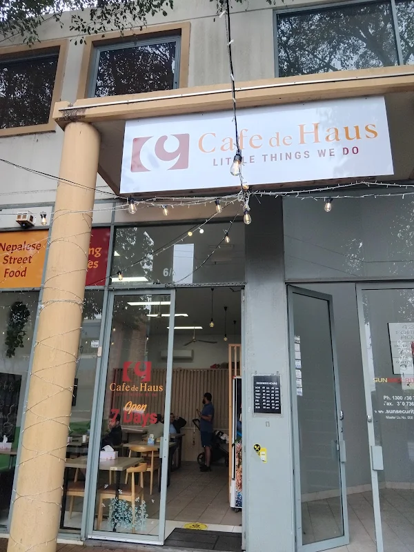 Nepali khaja ghar (Cafe de Haus)