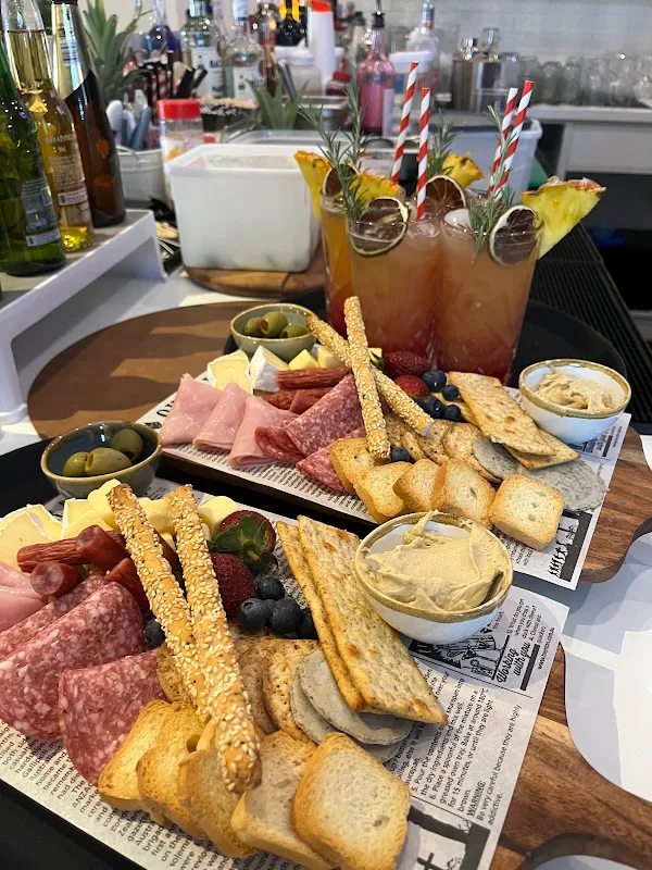 Chill Out Bar