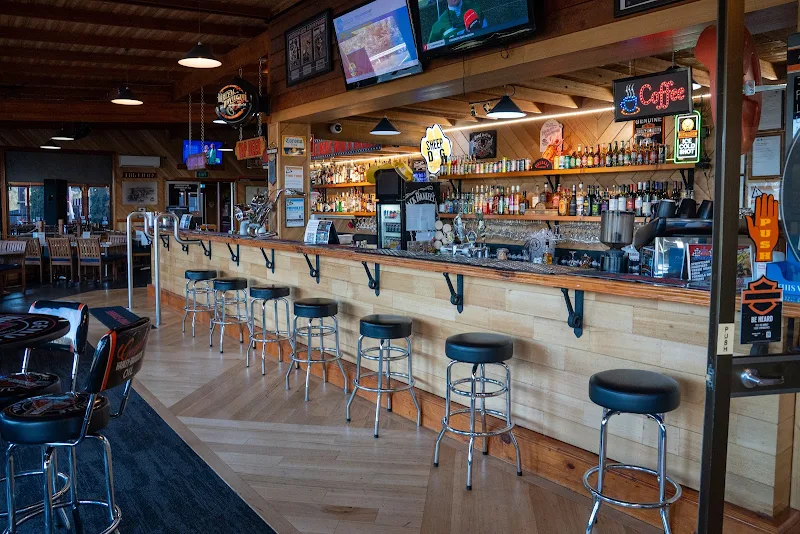 Iron Horse Bar & Grill
