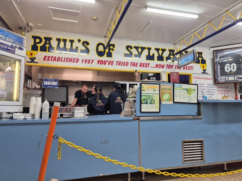 Paul's Famous Hamburgers