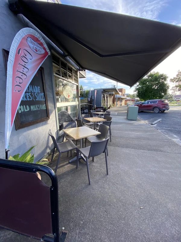 Warra Dam Bakery Cafe