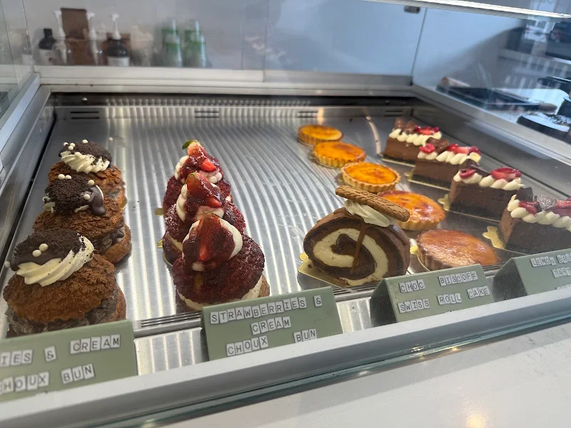 Creme de la Creme Patisserie