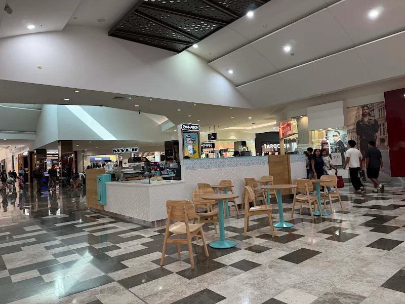 Cinnabon Westfield Carousel